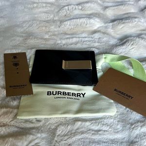 Burberry Chase London Check Card Case